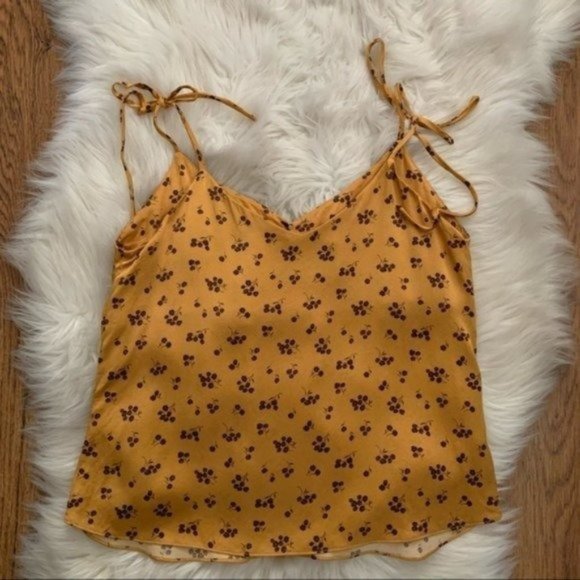 Reformation Top - Picture 4 of 8